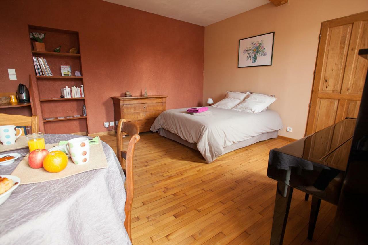 Au Coeur De Montastruc-La-Conseillere - Chambres D'Hotes Экстерьер фото