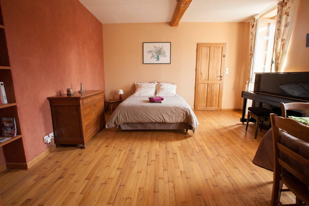 Au Coeur De Montastruc-La-Conseillere - Chambres D'Hotes Экстерьер фото