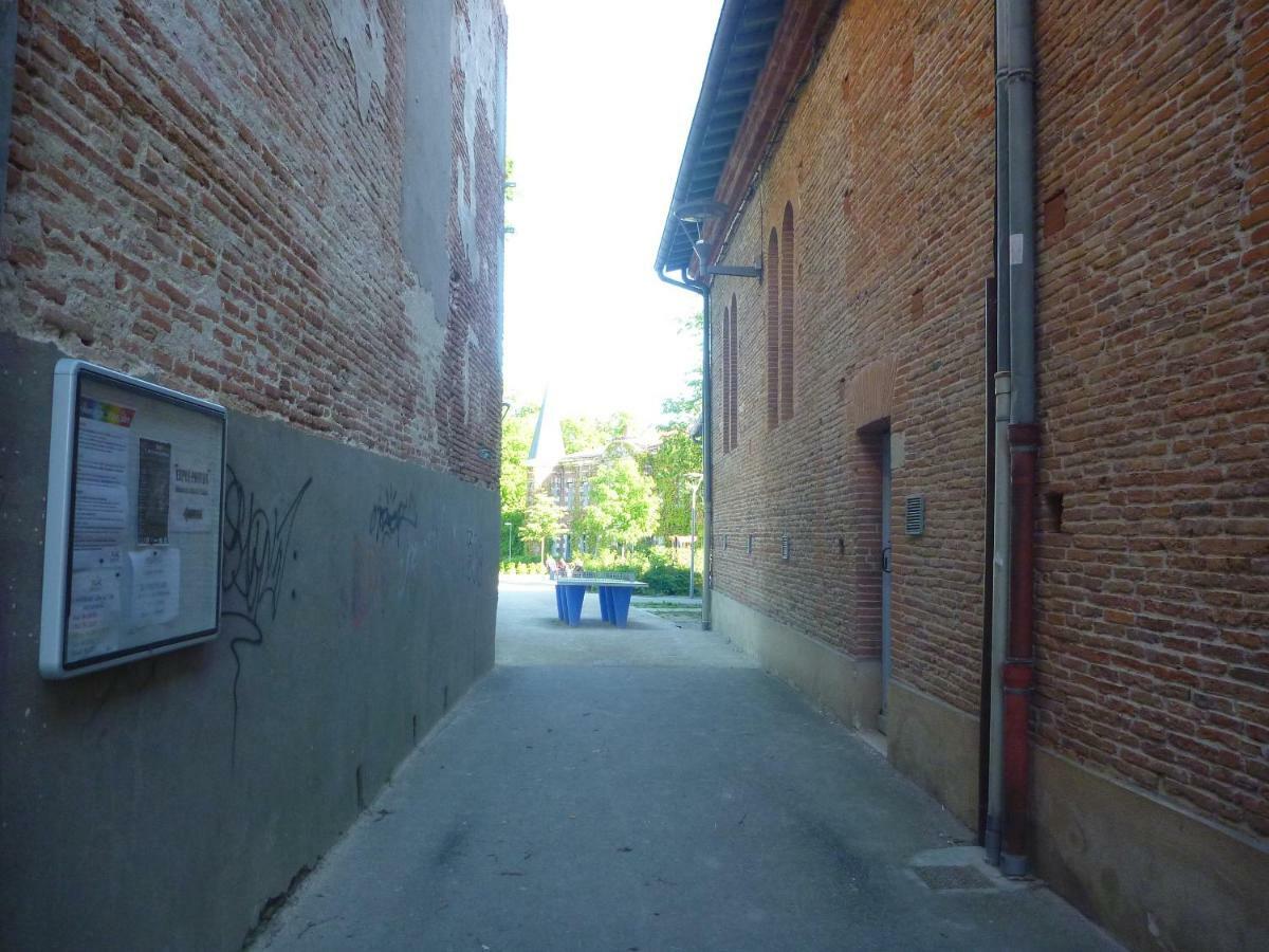 Au Coeur De Montastruc-La-Conseillere - Chambres D'Hotes Экстерьер фото